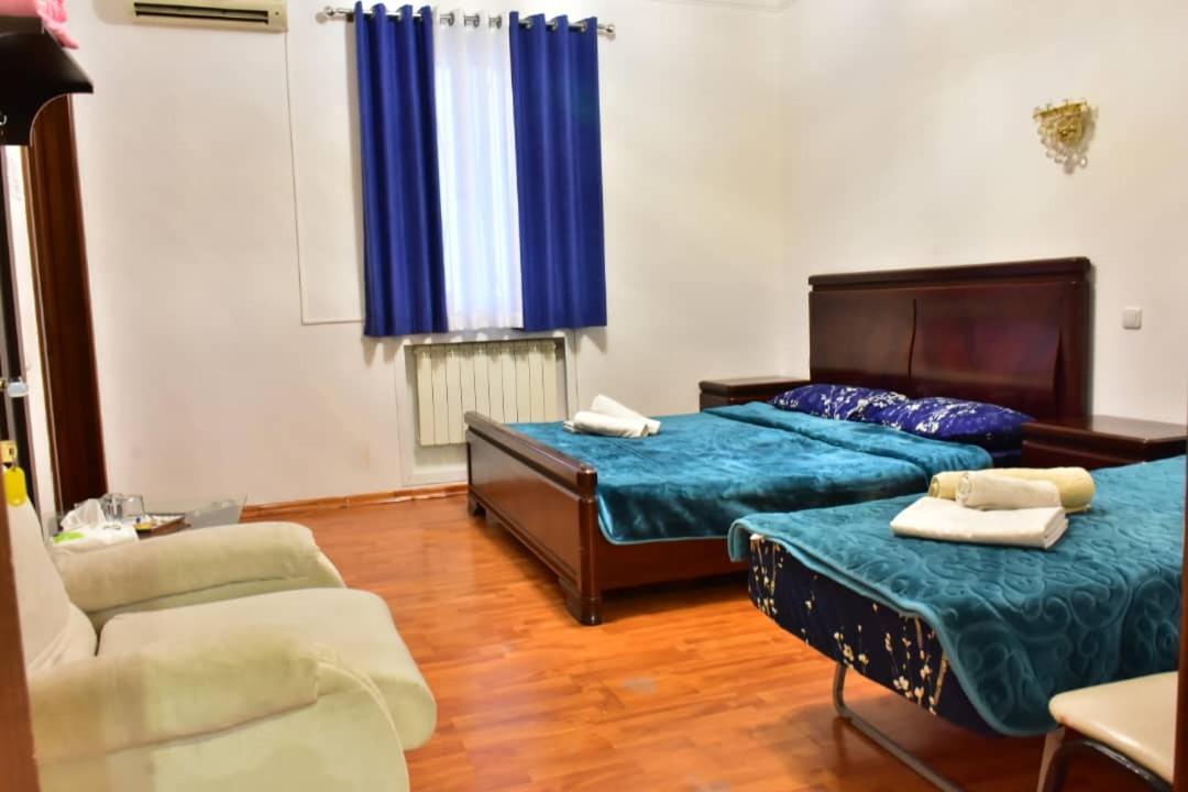 Gyumri Hotel เยเรวาน ภายนอก รูปภาพ